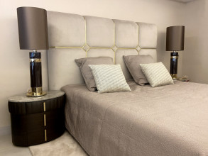 Тумбочка Double C