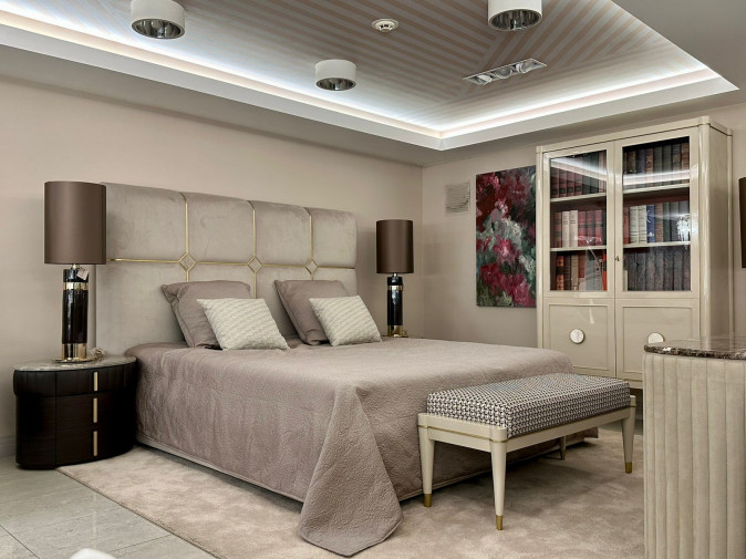 Тумбочка Double C