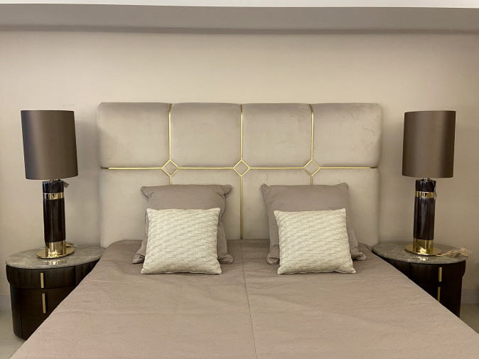 Тумбочка Double C