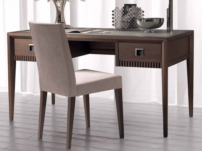 Стол письменный Aktual 417