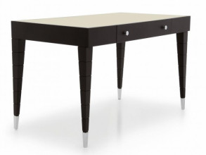 Стол письменный Look