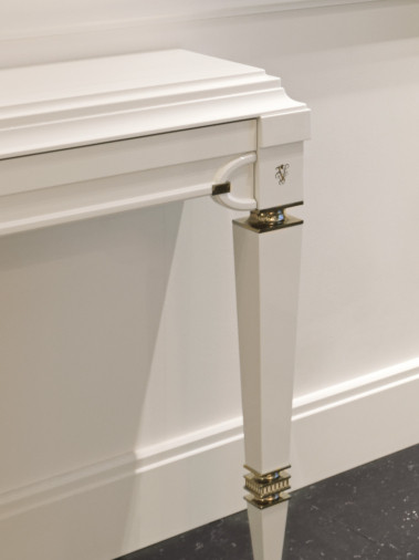 Консоль Windsor