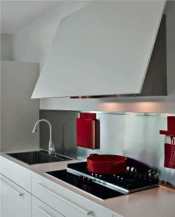 Кухня Playground Laccato One Side Bianco