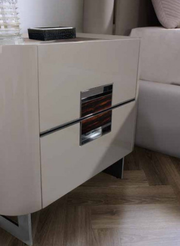 Тумбочка Majestic