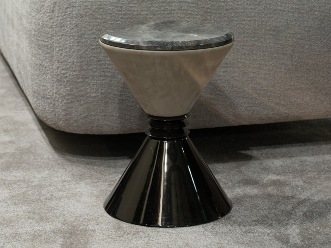 Столик журнальный Angie