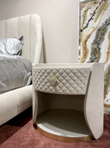 Тумбочка Antelope Deco