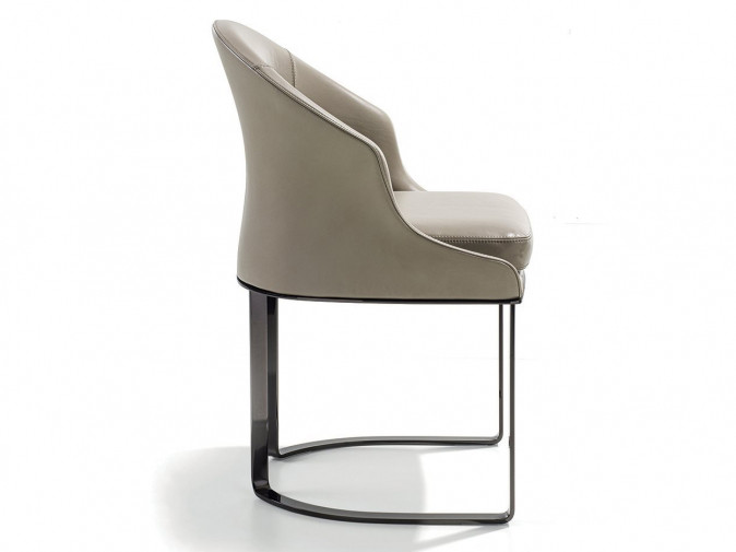 Стул Daphne White