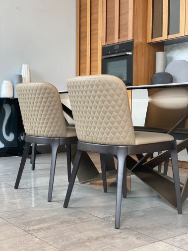 Стул Magda Couture/A