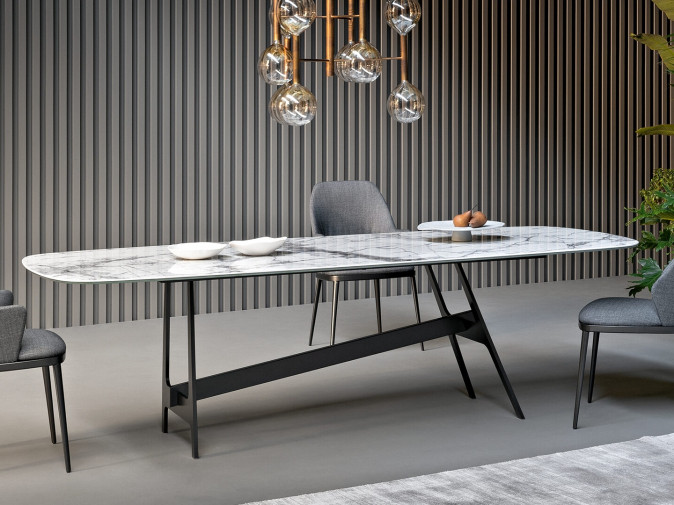 Стол обеденный Slot