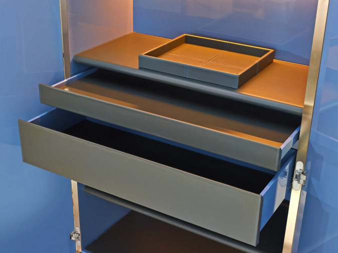 Витрина Vendome