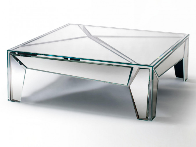 Столик журнальный Hypertable