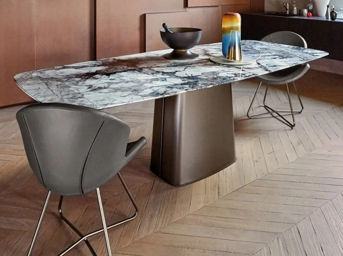 Стол обеденный Icon