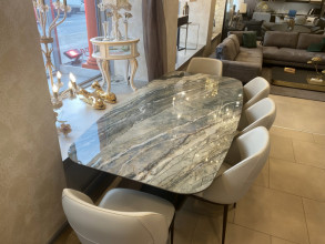 Стол обеденный Stratos