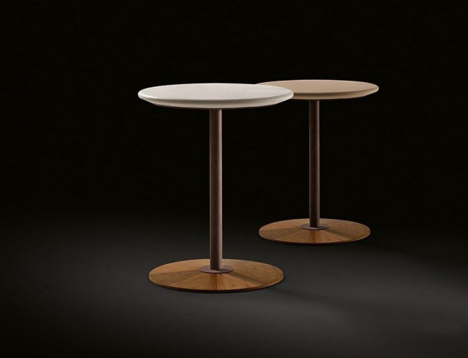 Столик журнальный Magica