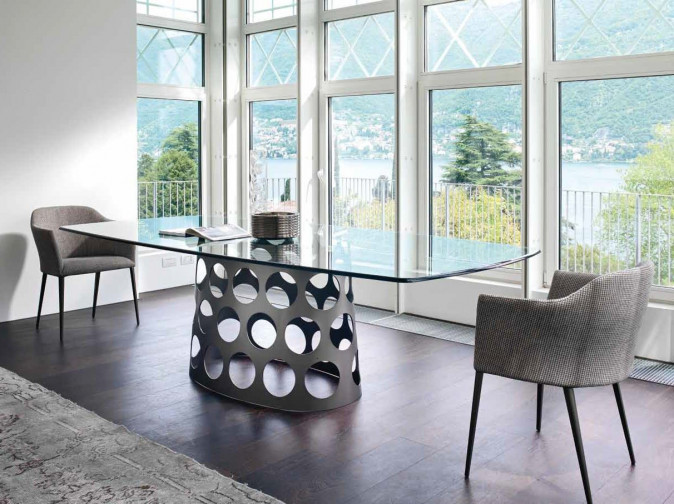 Стол обеденный Jean Botte