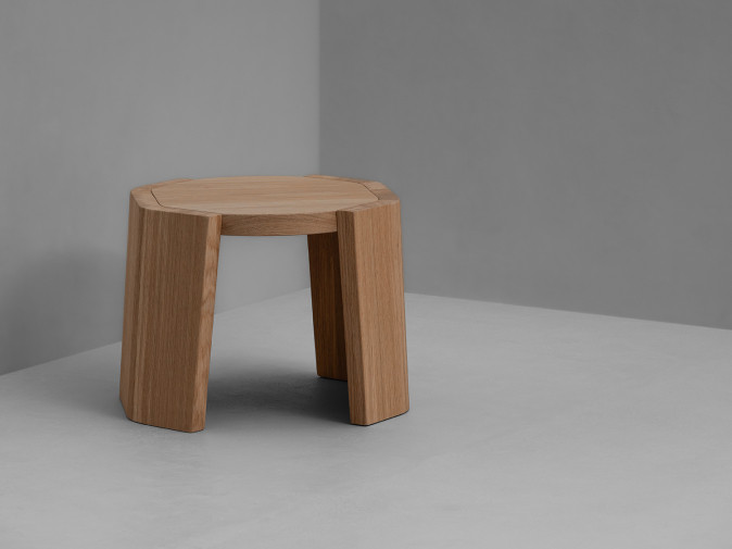 Столик журнальный Jak