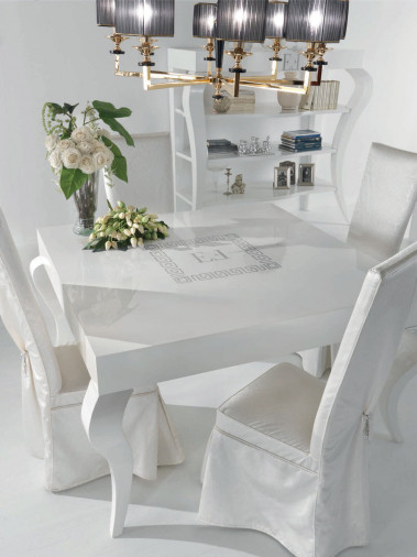 Стол обеденный Valley