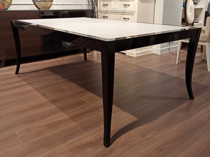 Стол обеденный Opalo