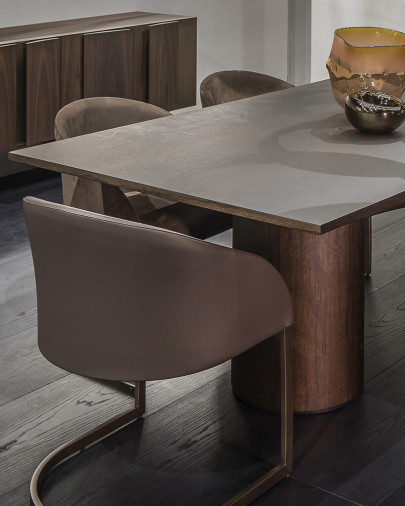 Стол обеденный Menhir