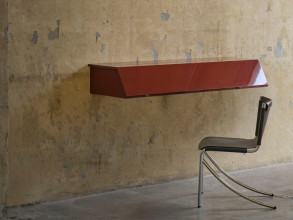 Стол письменный Ghostwriter