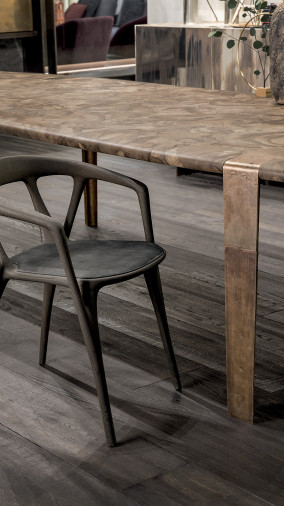 Стол обеденный Oxymoron