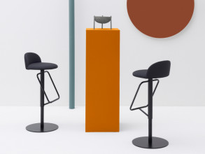 Барный стул Cosmo