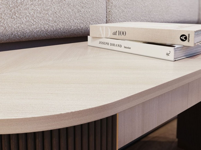 Стол письменный Aim