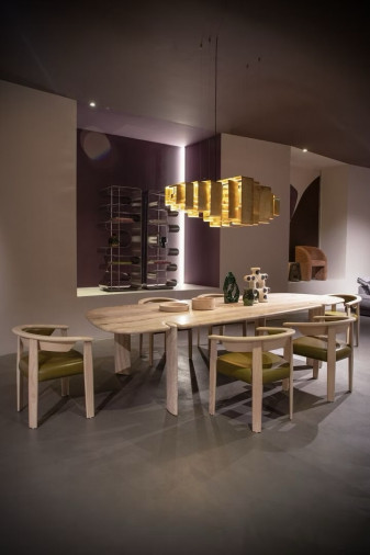 Стол обеденный Isamu Stone