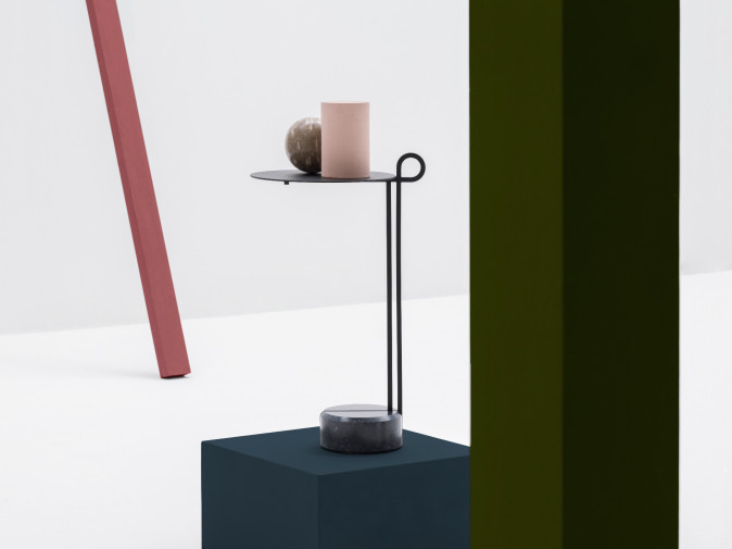 Столик журнальный Loop Black