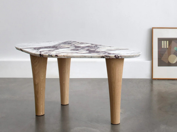 Столик журнальный Petra Stone