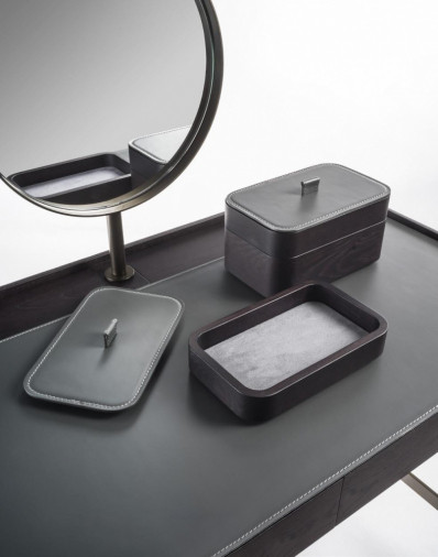 Туалетный столик Dafto