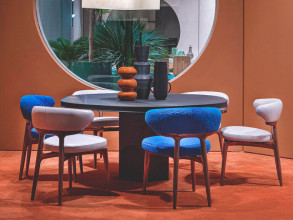 Стол обеденный Grace Delcourt