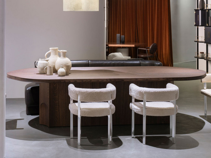 Стол обеденный Grace Delcourt