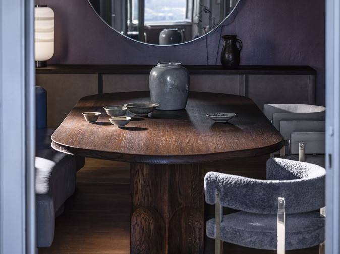 Стол обеденный Grace Delcourt