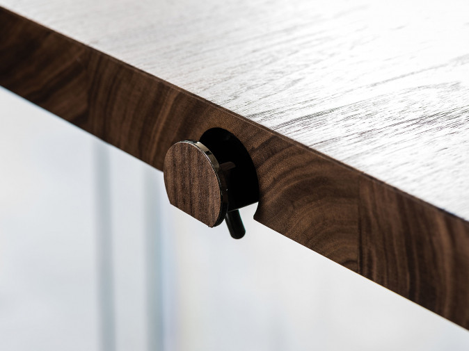 Стол обеденный Ikon Drive