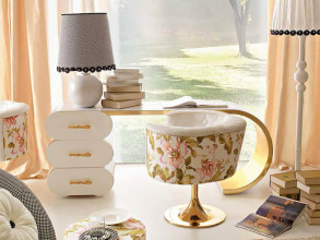 Туалетный столик Hon04