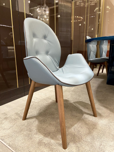 Стул Sorrento 8043 with armrests