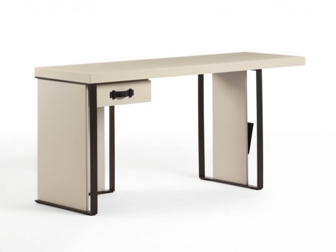 Стол письменный Kobe