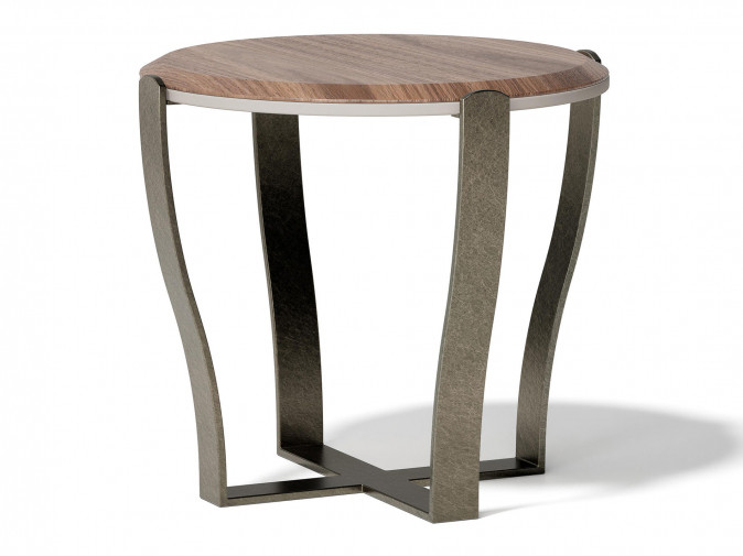 Столик журнальный Aristo