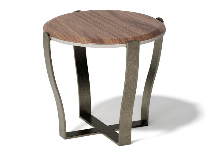 Столик журнальный Aristo